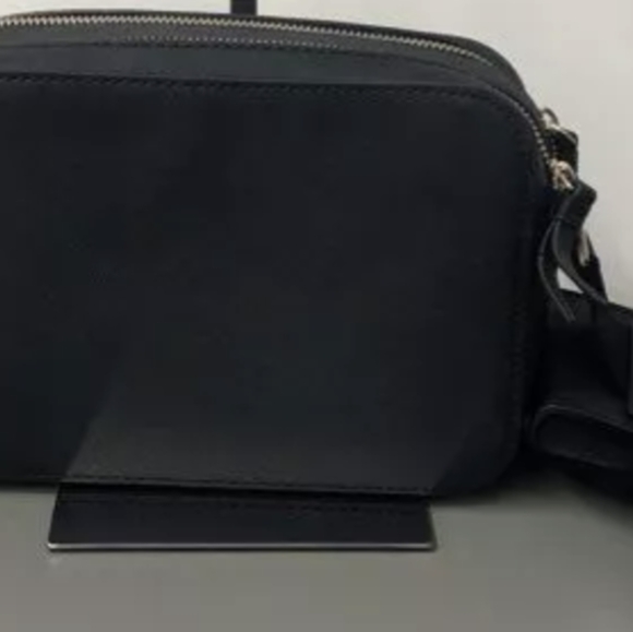 DKNY Tutu Double Zip Camera Crossbody Bag Black W Strap Like New MSRP $136 - Picture 2 of 5